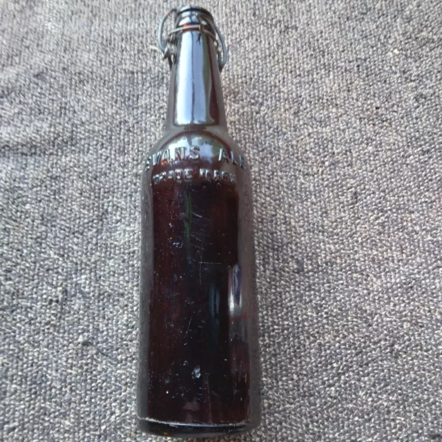Vintage Evans Ale Embossed Beer Bottle Hudson NY