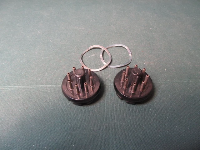 8 PIN Octal Male Plug 86CP8 LOT Vtg AMPHENOL ham radio accessory cable connector 8 PIN Octal Male Plug 86CP8 LOT Vtg AMPHENOL ham radio accessory cable connector