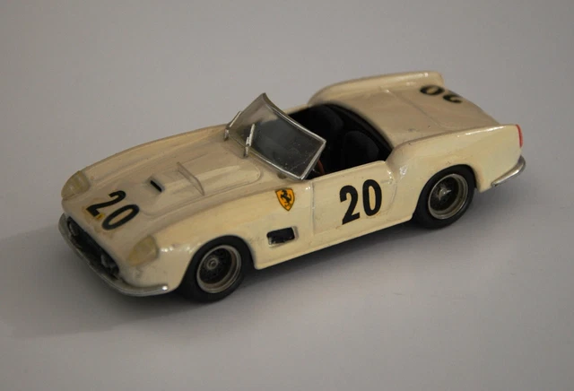 Ferrari 250 TDF s/n 1321 GT Car #11 24h Le Mans 1959 - die cast - modèle de collection - BBR BBR1836