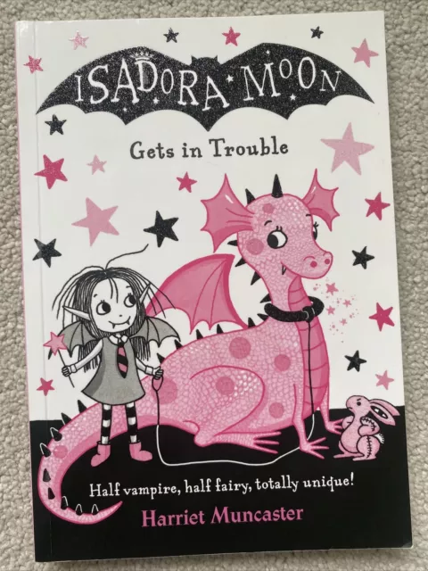Isadora Moon Gets in Trouble by Harriet Muncaster (Paperback, 2017)