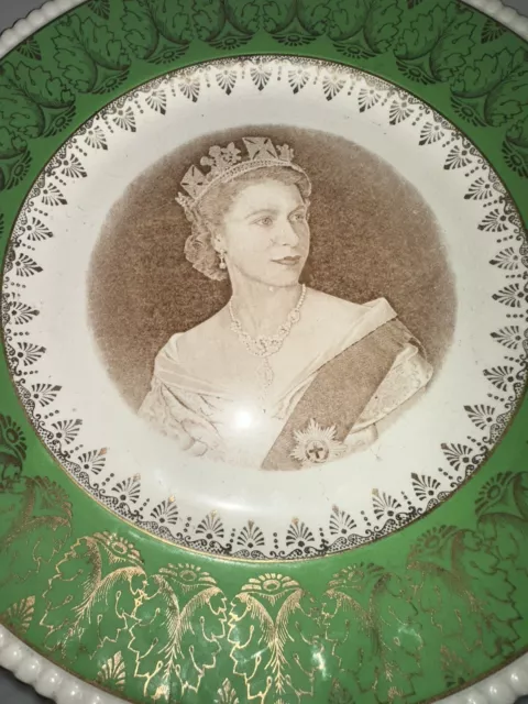 Queen Elizabeth II Commemorative Coronation Plate 3