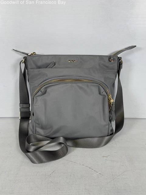 Tumi Womens Gray Adjustable Shoulder Strap Outer Pockets Medium Crossbody Bag