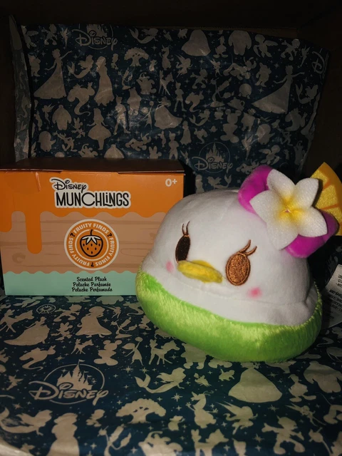 Disney Munchlings Fruity Finds Daisy Duck Fresh Coconut Water Scented Plush