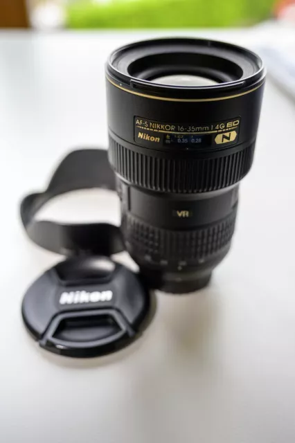 Nikon AF-S NIKKOR 16-35mm f/4G ED VR, guter Zustand