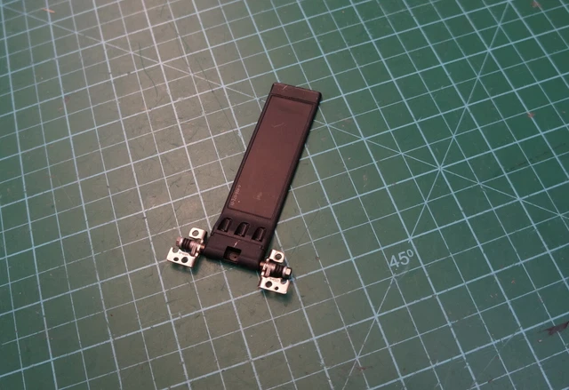 Sony VAIO SVT112 Series LCD Hinge W/Cover