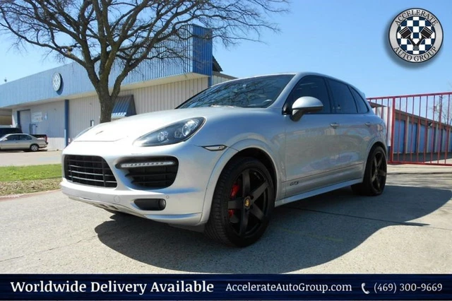 2013 Porsche Cayenne GTS Pano Roof Memory Pak Heated Seats Nav XM Bose