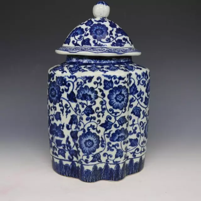 11.81” Chinese Porcelain Qing Qianlong Blue And White Floral Pattern Tea Caddies