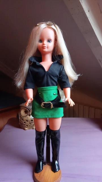 INSPIRATION DE LA tenue Hélios de 1980 de cathie de bella EUR 10,00
