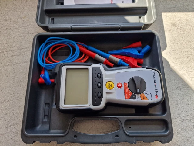MEGGER MIT400/2 Resistenza isolamento e tester con 1 KV condizioni brillanti