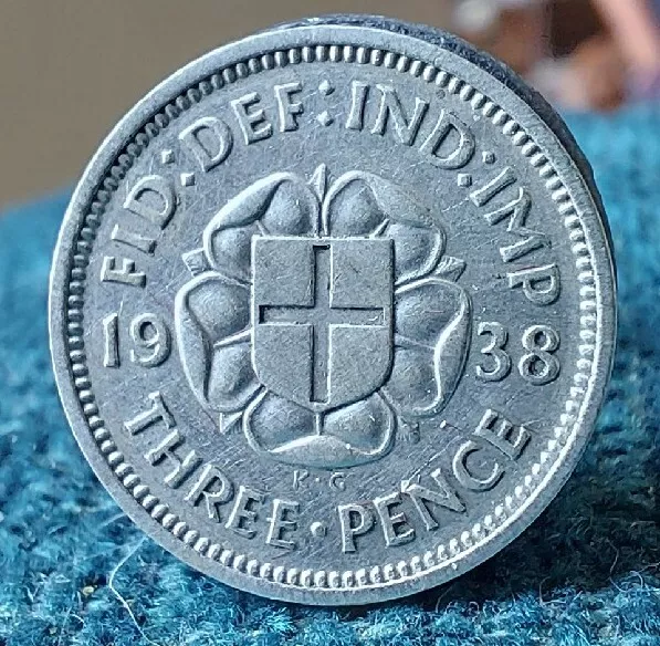 1938 King George VI Silver Threepence 3d - Uncirculated Condition