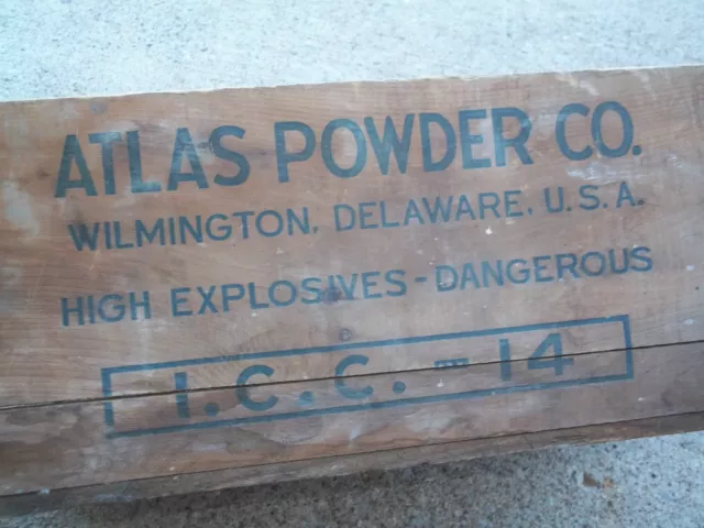 Vintage Atlas Powder Co Wilmington Deleware USA Giant Gelatin Hunting Wood Box 2