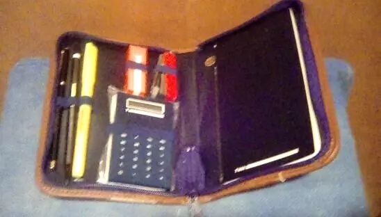 1985 Trans World Airlines Twa Mini Zippered Portfolio - Stapler Pens More