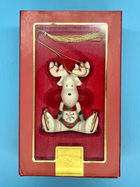 Lenox Moosecapades Moose w/ Skates Ornament – EUC w/ Box!