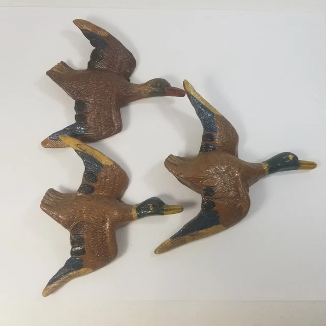 Wall Decor Hanging Mallard Flying Duck Figures