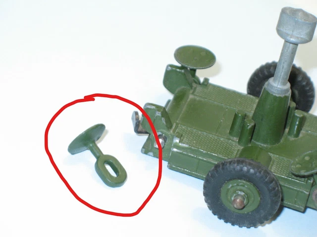 DINKY TOYS, Lance Fusée D'origine Militaire Honest John, ROUES NOIRES, Beau B