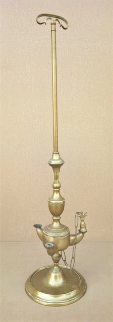 Lampe à huile florentine ancienne à 3 lumières, installée