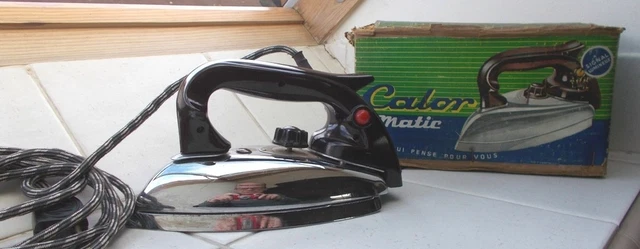 Fer à repasser Cadet Matic n° 25 année 70 - CALOR - Label Emmaüs