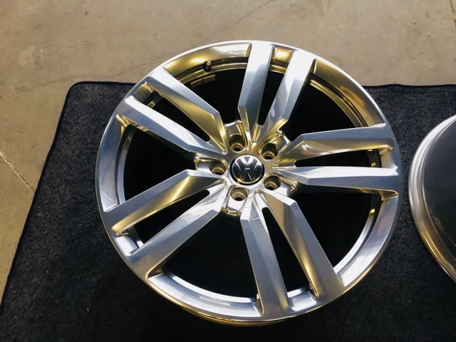 VW Phaeton 3D Megara 20 Zoll Original Felgen Satz 9x20 ET46 3D0601025AR 3