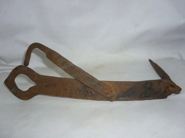 Antique Handforged Iron Latch Bolt Bulgaria 19 Cntry
