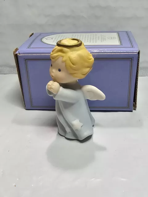 Vtg Avon Heavenly Blessings Christmas Nativity Girl Angel Figurine 1986 2