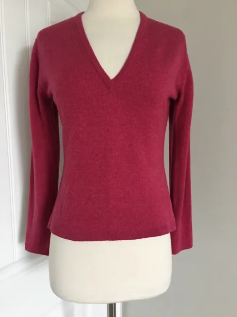Brora Scottish Cashmere V Neck 100% Cashmere Dark Pink Sweater Size 8 Us Xs