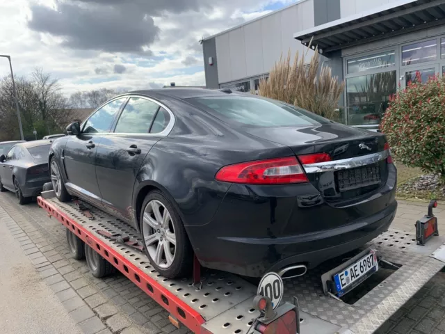 Motorhalter Jaguar XF 177KW Motor Getriebe aus Schlachtfest viele andere Teile