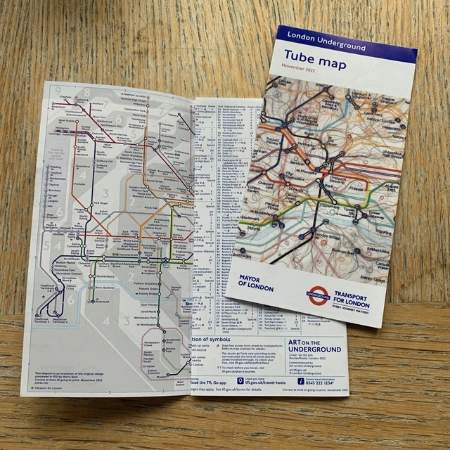 LONDON UNDERGROUND TUBE map Nov 2022 ed, Elizabeth Line through