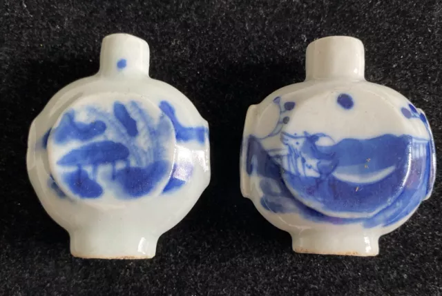 Vintage Chinese Blue & White Porcelain Snuff Bottle 2pcs