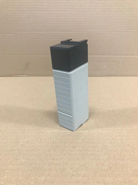 Allen Bradley 1756-N2 Ser. A ControlLogix Card Slot Filler 1756N2