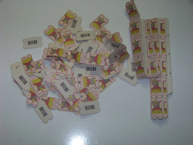 Large Lot of Chuck E Cheese tickets amusement prize pizza restaurant