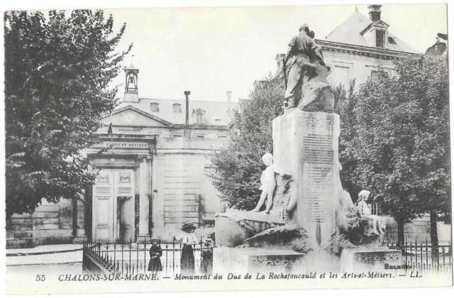 CHALONS-SUR-MARNE 51 Duc de la Rochefoucauld CPA animée non circulée non daté