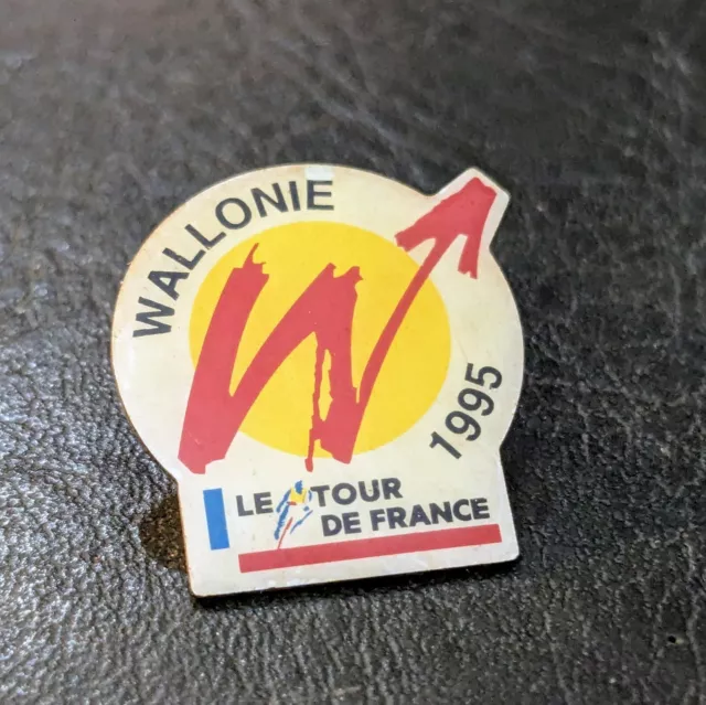 B pins Le tour de France Wallonie 1995 cyclisme velo belgique badge lapel pin