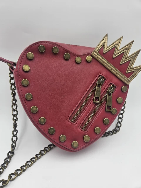 Evie's bag on sale from descendants 2