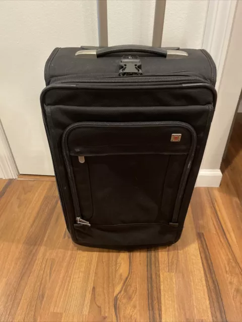 Victorinox Softside Medium 23” 2 WHEEL Suitcase -Black