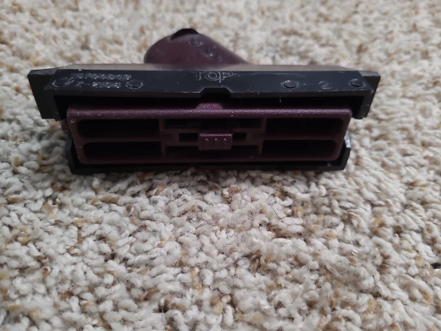 95-99 Chevy Gmc Silverado Tahoe Yukon Sierra Lower Dash Driver Ac Vent 15704849
