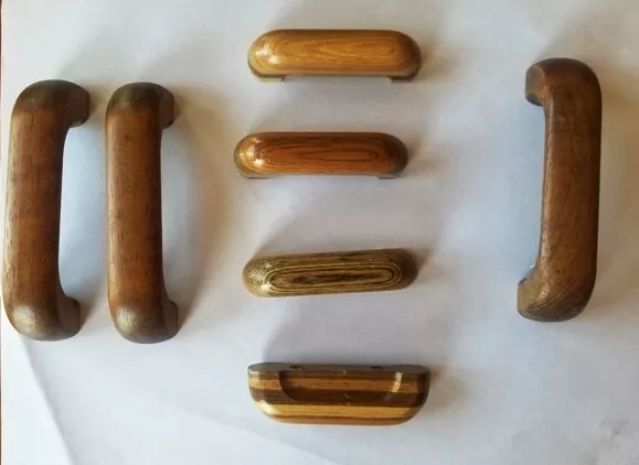 Set of 4 Rosewood screw fitting furniture / draw knobs / handles