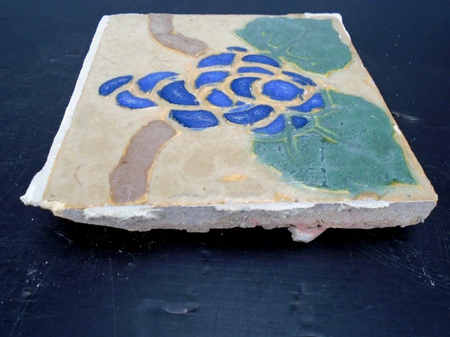 VERY RARE - Grueby Tile - (4 COLOR) w/BLUE GRAPES - 6x6 - with MAKERS MARK 4