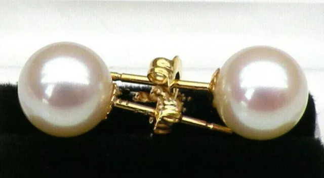 Real AAA+ 8-9mm natural White Akoya round pearl earrings 14k Gold stud earrings