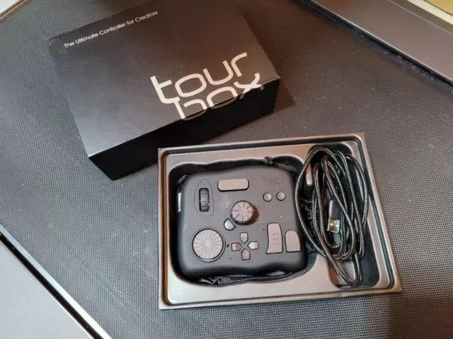 tourbox neo tbg_h barely used