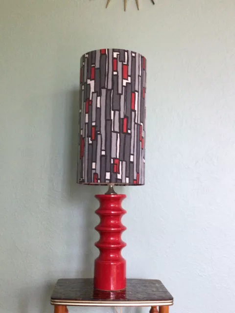 Vintage MCM Red Ceramic Table Lamp With Bespoke Geometric Shade