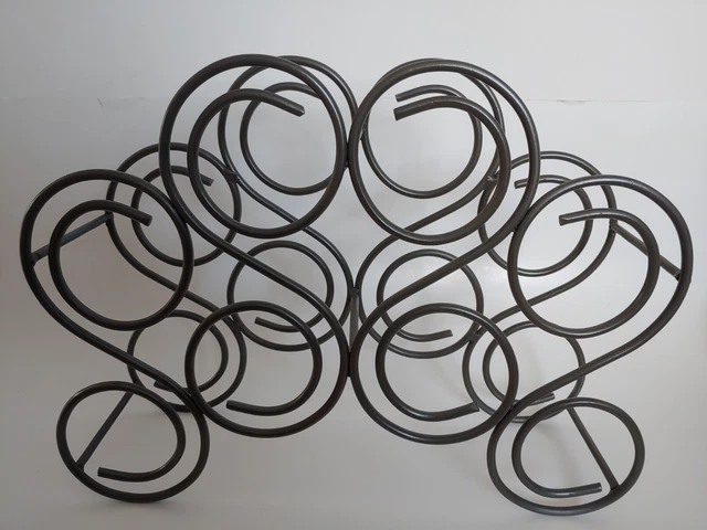 Heavy Iron Wine Rack With Swirl Design 8 Bottle 16" x 21" Countertop Iron Scroll
