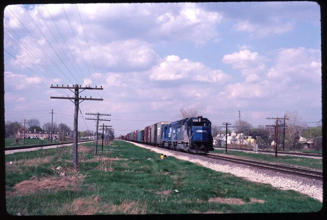 Original Rail Slide - CR Conrail 3320+ Wyandotte MI 5-1-1982