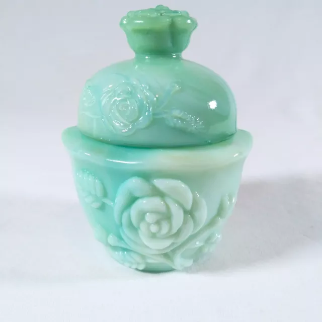 Avon Moonwind Powder Green Flower Marble Style Glass Sachet Collectible Bottle