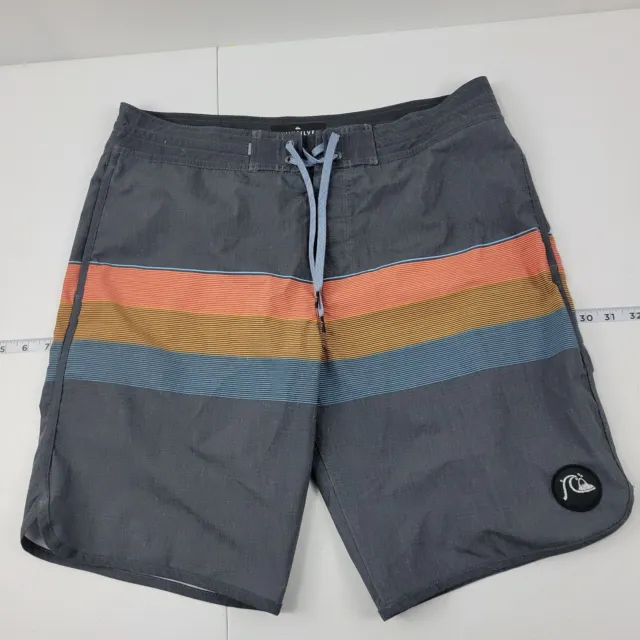 Quiksilver beach shorts board shorts mens swim size 34 1405