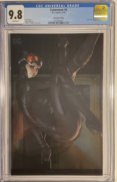 CATWOMAN #9 CGC 9.8 STAN "ARTGERM" LAU C2E2 SEALED FOIL VARIANT NM batman