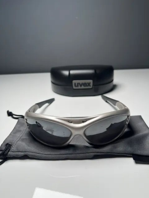 Uvex Unisex-Sportbrille Sonnenbrille schwarz CE zertifiziert mit UV-Schutz