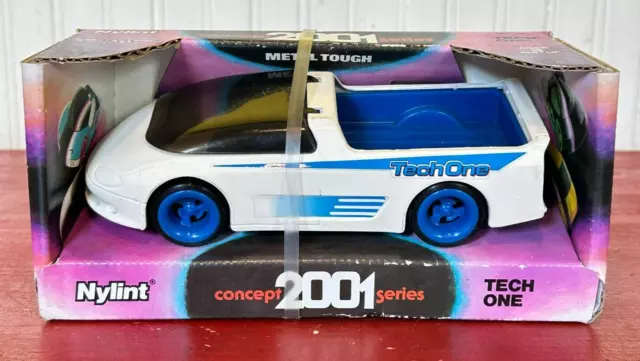 Nylint Concept 2001 Series No. 2002 Tech One Car 1991 NIB