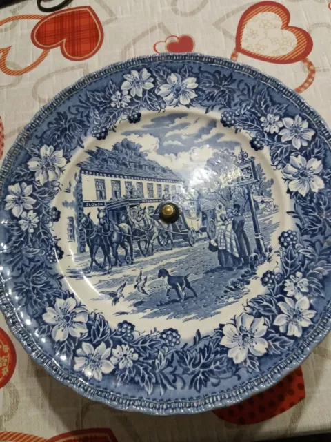 antico  piatto  in  ceramica con decoro  blu