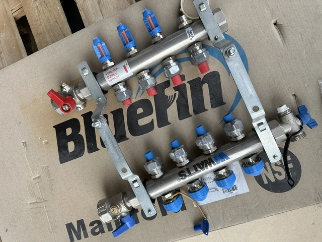 Watts Flowmaster Radiant Heat Manifold 4