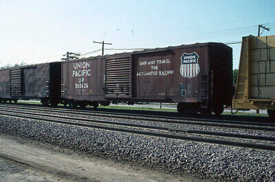 Railroad Slide - Union Pacific #508626 Box Car 1988 Elmhurst Illinois Freight